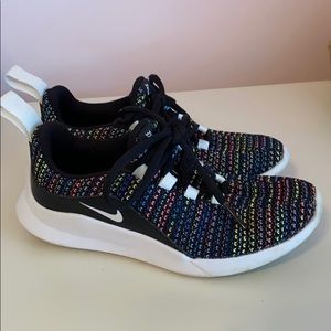 Girls Nike tennis shoes